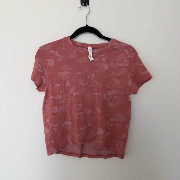 Lululemon Tops - Lululemon Train to Be Short Sleeve Shirt in Brier Rose Multi